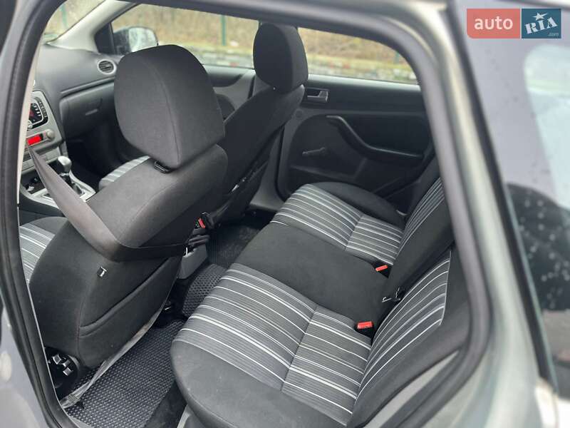 Універсал Ford Focus 2010 в Рівному