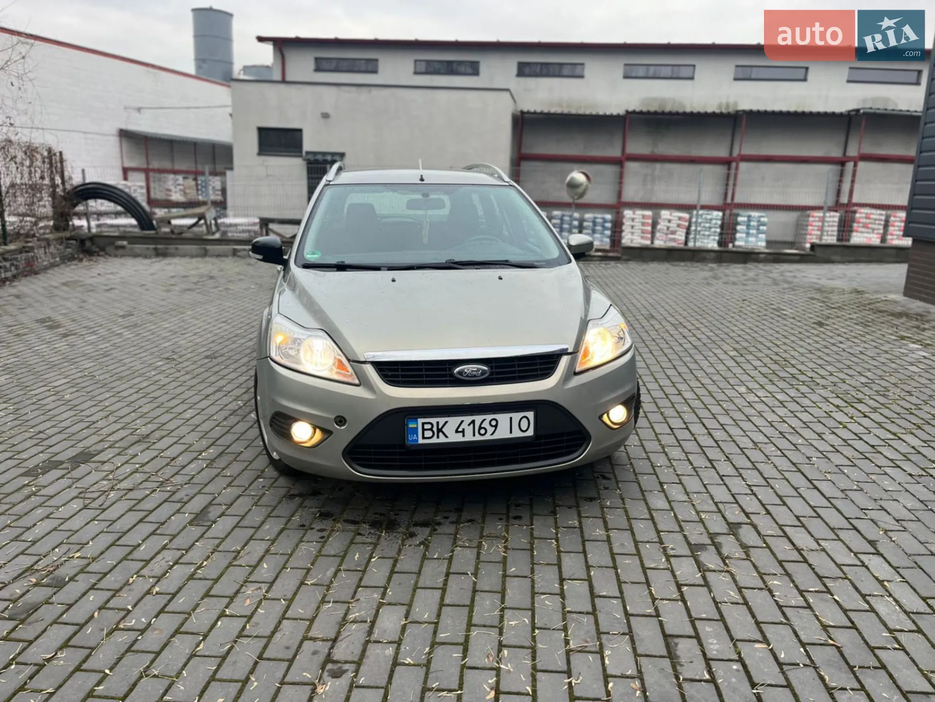 2010 Ford Focus - мініатюра 7