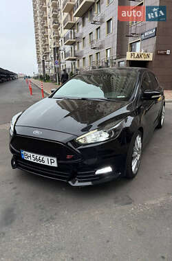 Хэтчбек Ford Focus 2017 в Одессе