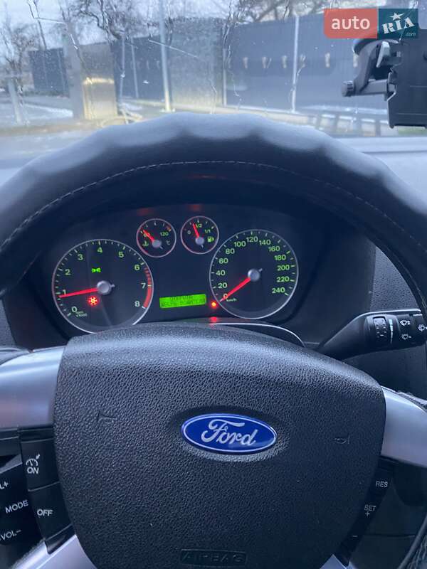 Седан Ford Focus 2006 в Ровно