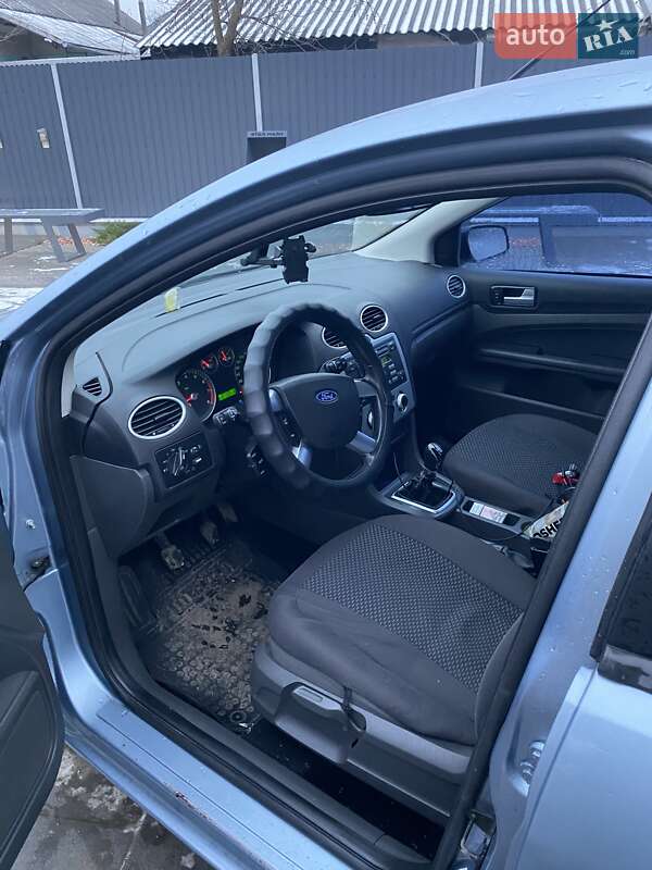 Седан Ford Focus 2006 в Дрогобыче