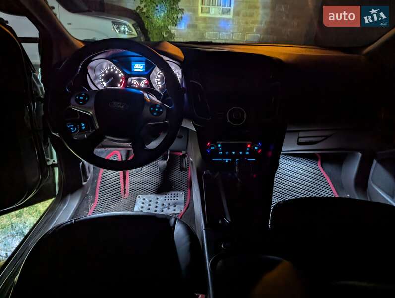 Универсал Ford Focus 2014 в Днепре