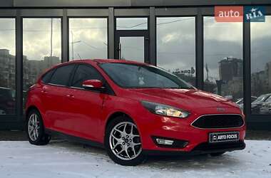 Хэтчбек Ford Focus 2015 в Киеве