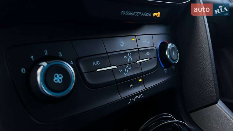 Хетчбек Ford Focus 2015 в Києві