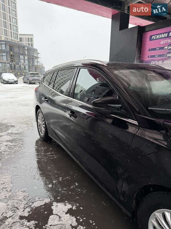 Универсал Ford Focus 2019 в Львове фото 6 Универсал Ford Focus 2019 в Львове