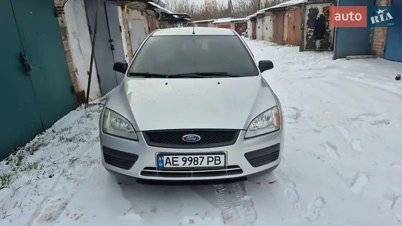 Ford Focus 2006 VIN WF0WXXGCDW6L70921 фото оголошення 14 з 44