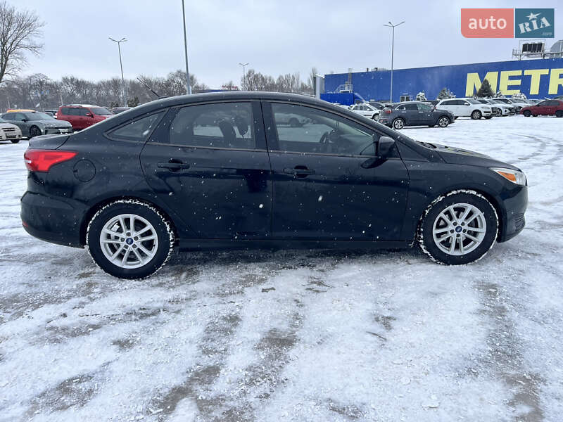 Седан Ford Focus 2018 в Дніпрі