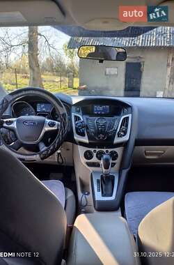 Седан Ford Focus 2013 в Золочеві