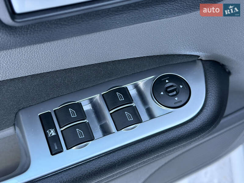 Хетчбек Ford Focus 2010 в Чернівцях