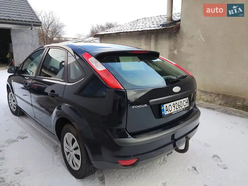 Ford Focus 2005 VIN WF05XXGCD55C49122 фото оголошення 3 з 48