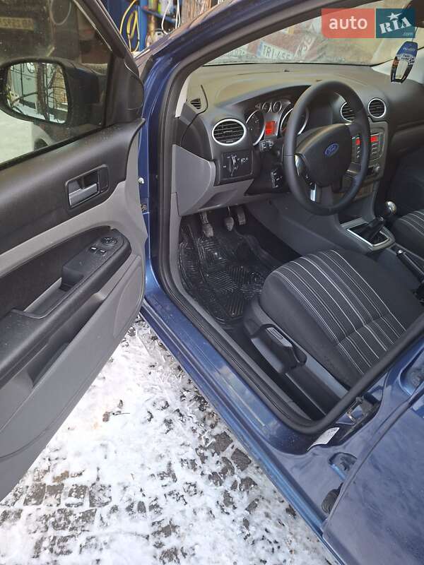 Универсал Ford Focus 2008 в Калиновке