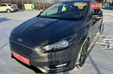 Хэтчбек Ford Focus 2017 в Луцке