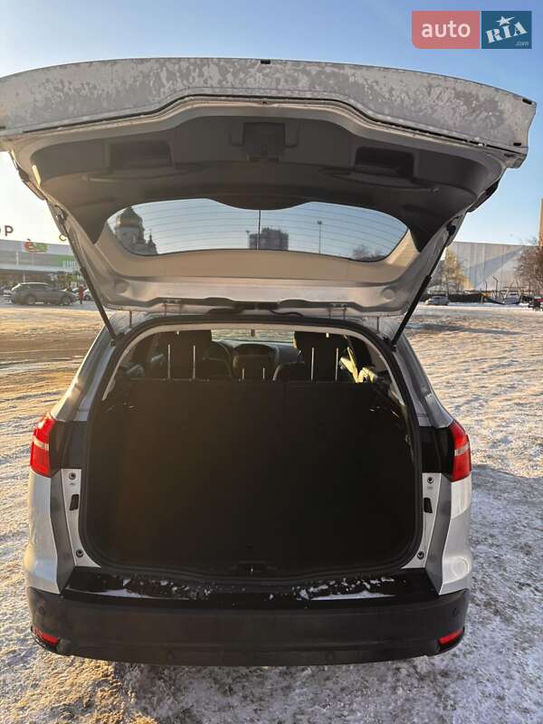 Універсал Ford Focus 2015 в Запоріжжі фото 5 Універсал Ford Focus 2015 в Запоріжжі