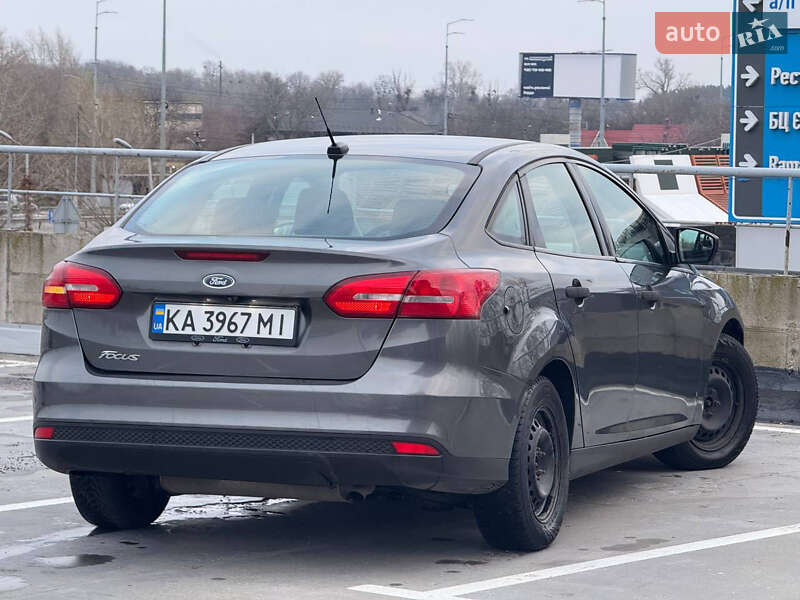 Седан Ford Focus 2017 в Києві