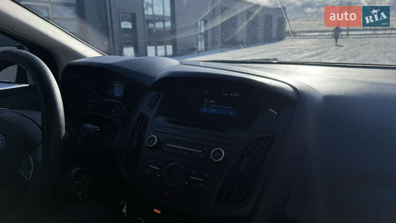 Хетчбек Ford Focus 2017 в Полтаві фото 11 Хетчбек Ford Focus 2017 в Полтаві