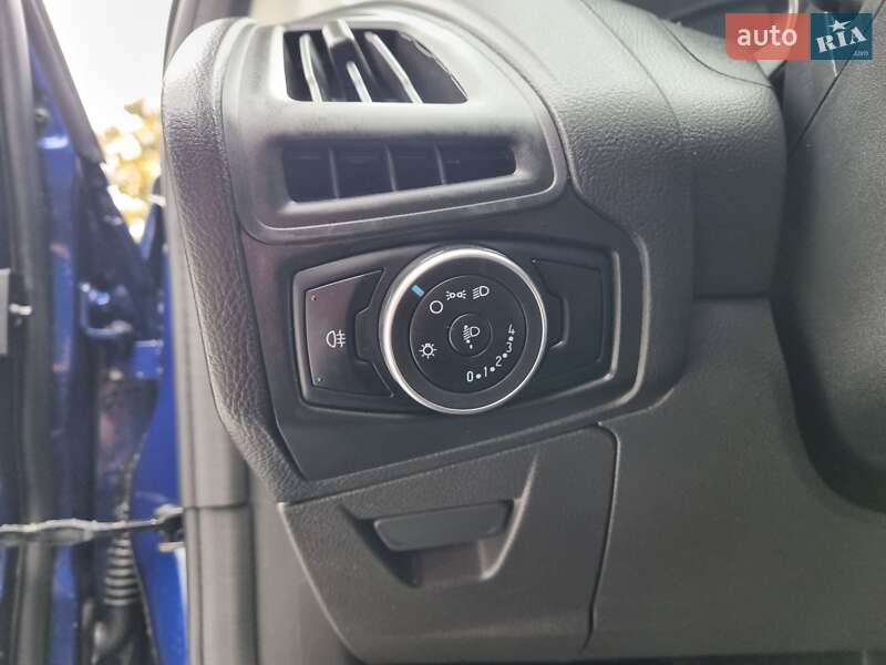 Хэтчбек Ford Focus 2015 в Харькове фото 21 Хэтчбек Ford Focus 2015 в Харькове