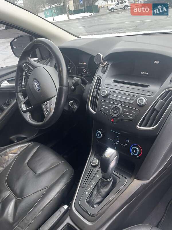 Седан Ford Focus 2015 в Києві