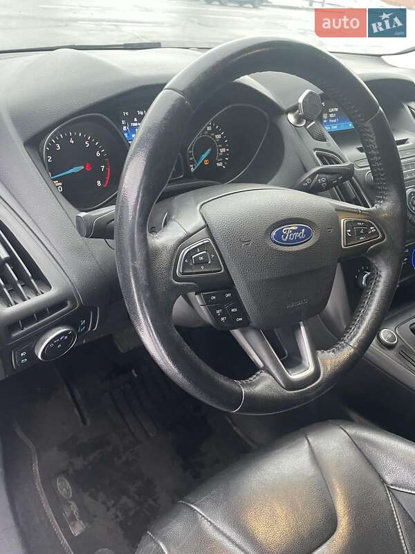 Седан Ford Focus 2015 в Києві