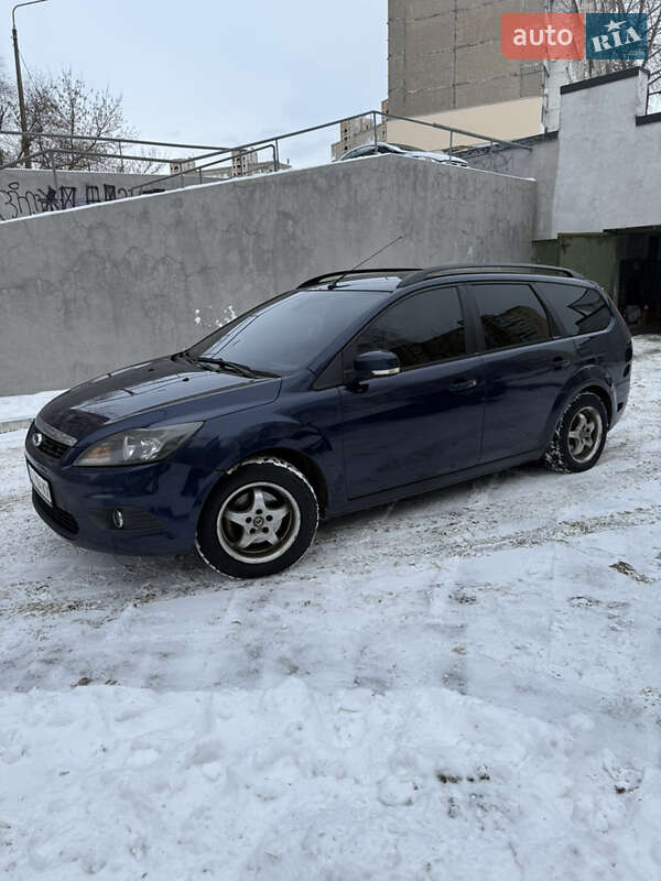 Універсал Ford Focus 2010 в Києві фото 2 Універсал Ford Focus 2010 в Києві