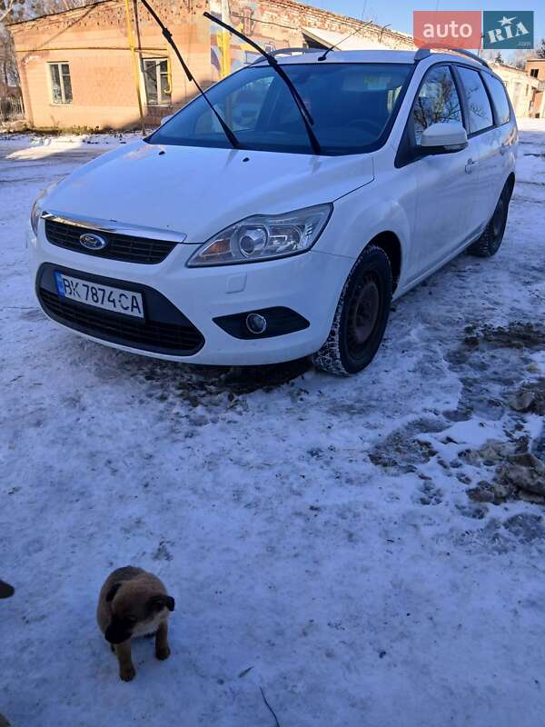 Ford Focus 2010 Ford Focus 2010