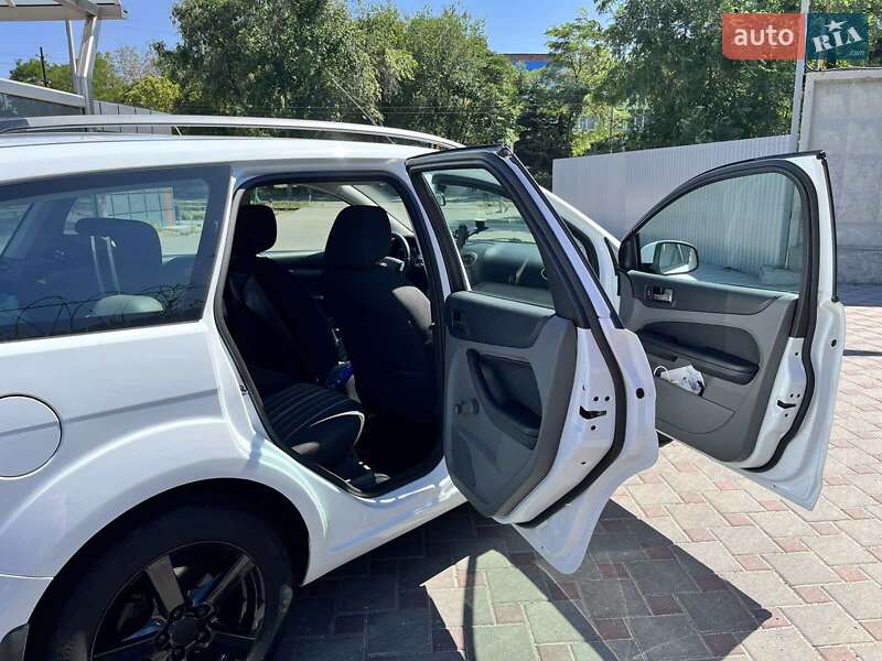 Універсал Ford Focus 2009 в Запоріжжі фото 7 Універсал Ford Focus 2009 в Запоріжжі