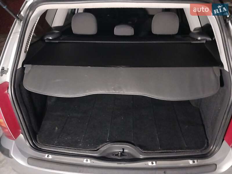 Универсал Ford Focus 2004 в Тернополе фото 104 Универсал Ford Focus 2004 в Тернополе