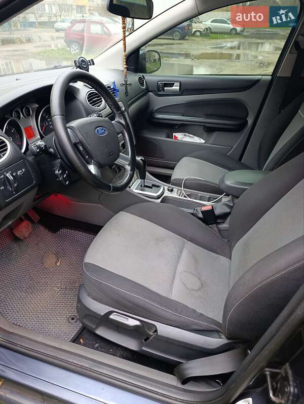 Седан Ford Focus 2010 в Киеве