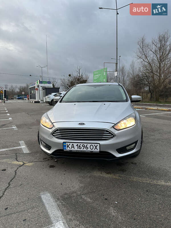 Седан Ford Focus 2018 в Киеве