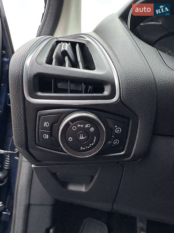 Универсал Ford Focus 2012 в Ровно