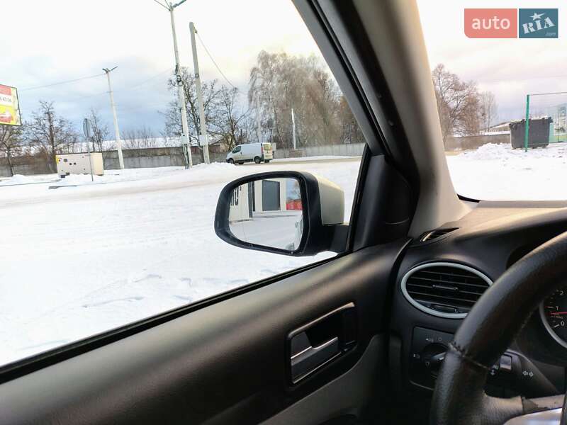 Хетчбек Ford Focus 2011 в Броварах фото 23 Хетчбек Ford Focus 2011 в Броварах