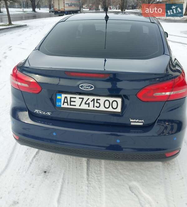 Седан Ford Focus 2015 в Днепре