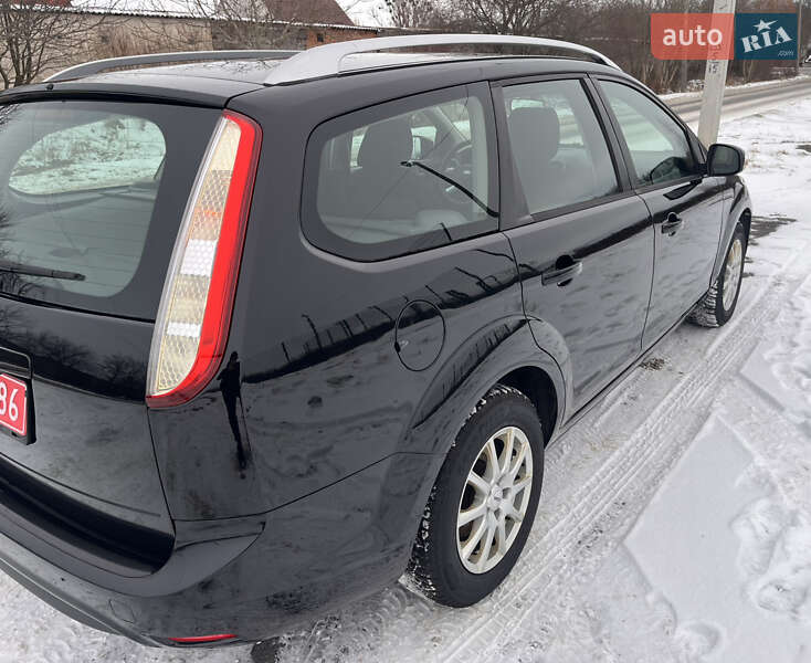 Универсал Ford Focus 2010 в Звягеле