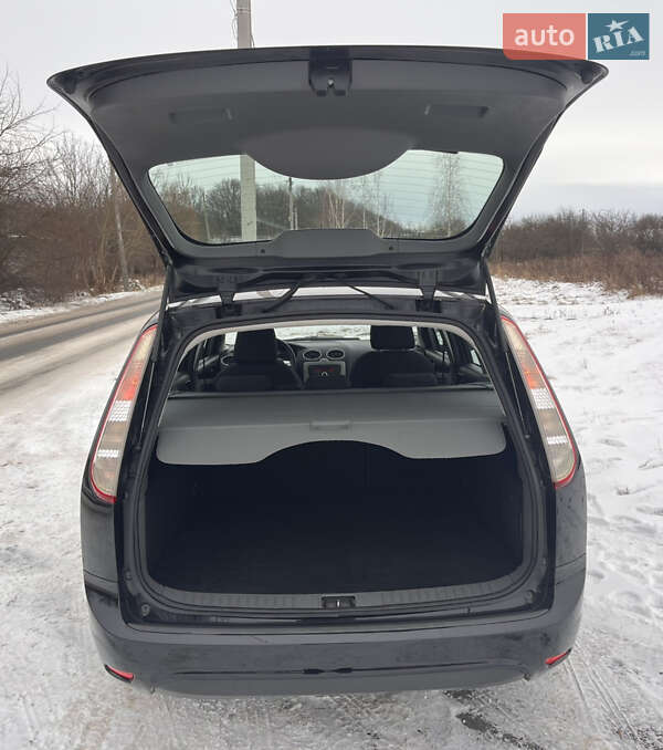 Универсал Ford Focus 2010 в Звягеле