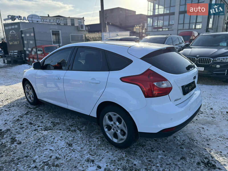 Хетчбек Ford Focus 2013 в Івано-Франківську