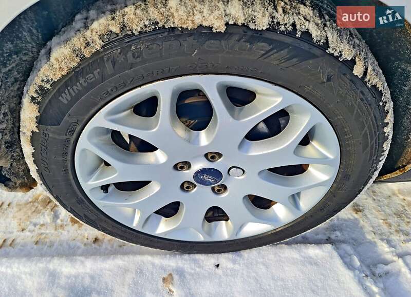 Универсал Ford Focus 2009 в Житомире