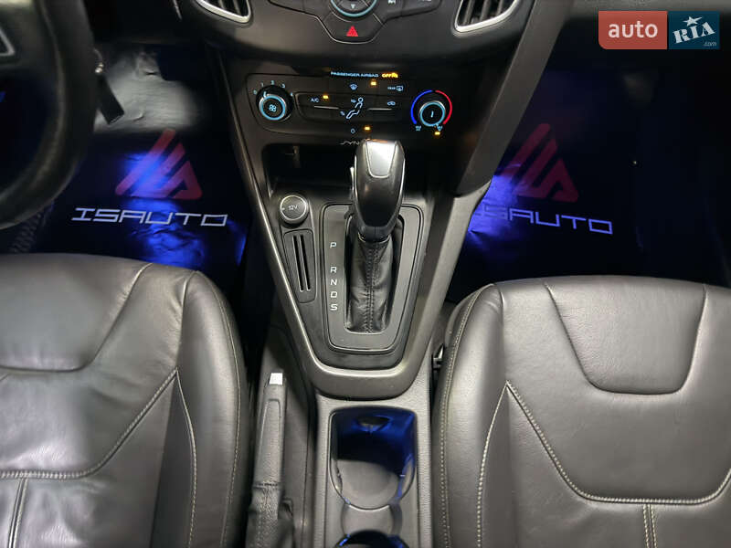 Хэтчбек Ford Focus 2015 в Одессе