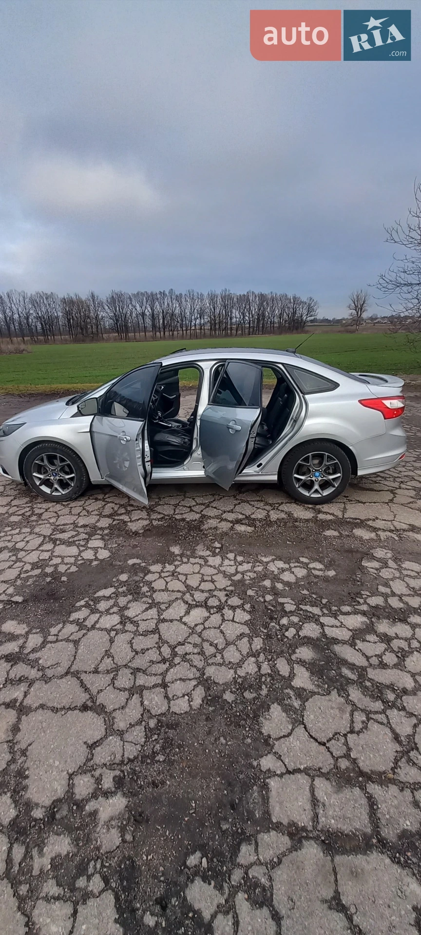 2012 Ford Focus - мініатюра 11