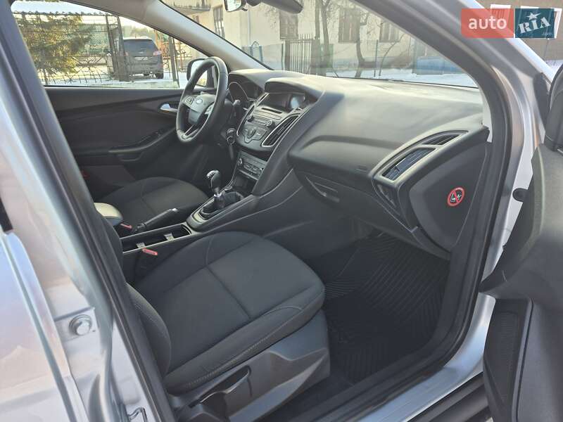 Универсал Ford Focus 2014 в Бродах фото 25 Универсал Ford Focus 2014 в Бродах