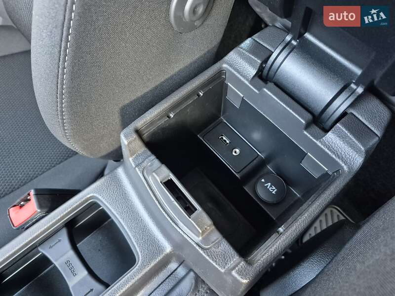 Универсал Ford Focus 2014 в Бродах фото 52 Универсал Ford Focus 2014 в Бродах
