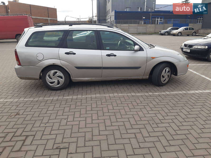 Универсал Ford Focus 2000 в Золочеве фото 3 Универсал Ford Focus 2000 в Золочеве