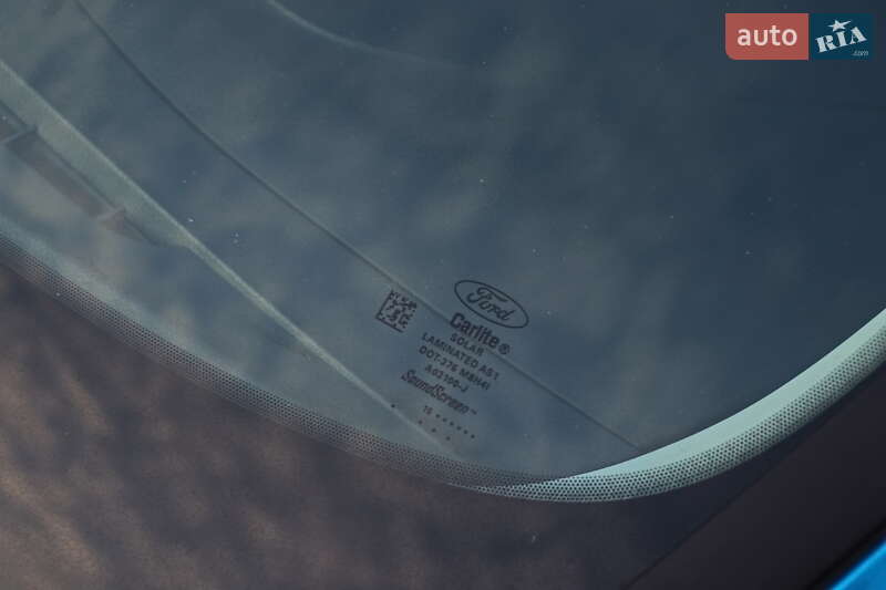 Седан Ford Focus 2015 в Кременчуці