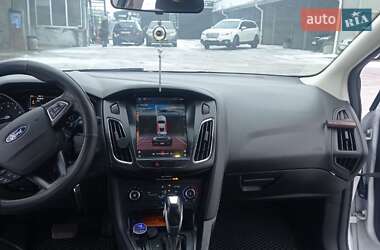 Хэтчбек Ford Focus 2016 в Киеве