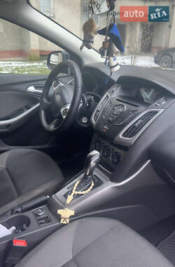 Хэтчбек Ford Focus 2014 в Калуше