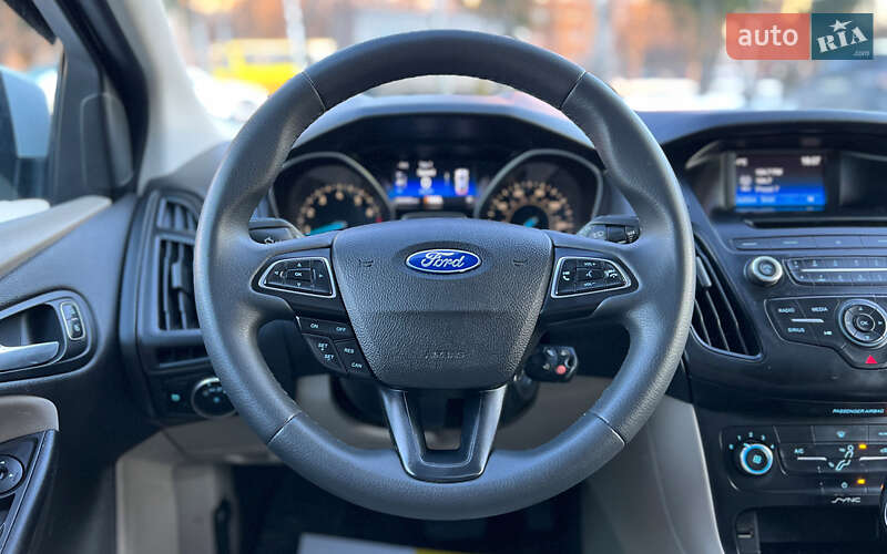 Хэтчбек Ford Focus 2016 в Львове