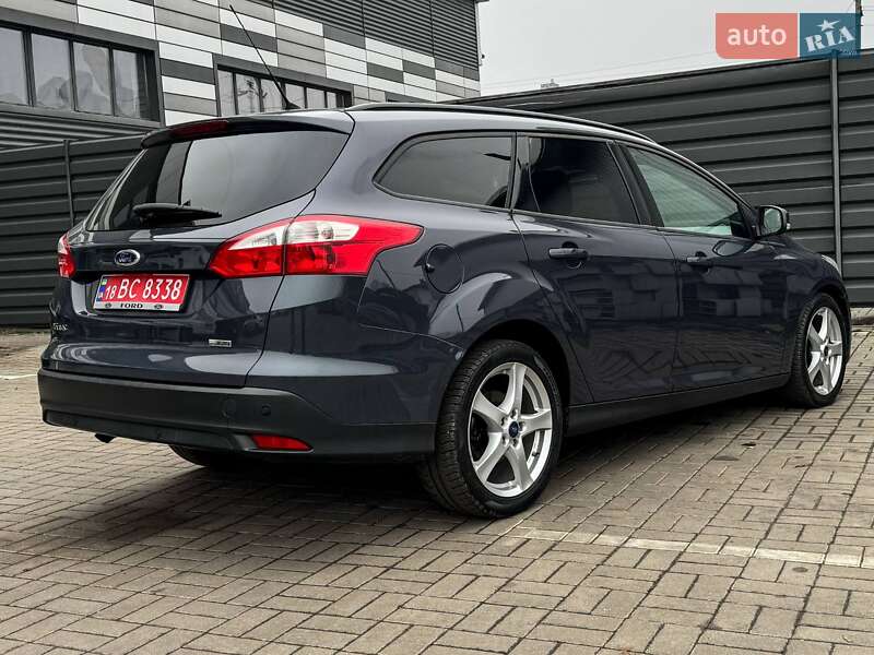 Універсал Ford Focus 2013 в Черкасах