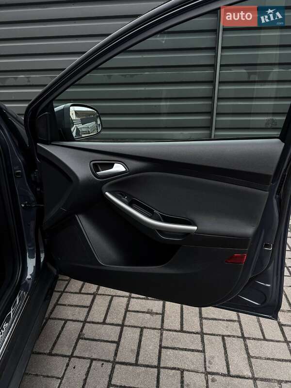 Універсал Ford Focus 2013 в Черкасах