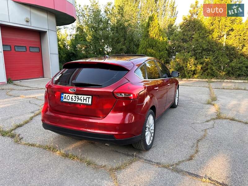 Хэтчбек Ford Focus 2016 в Запорожье