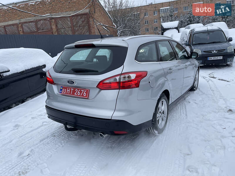 Универсал Ford Focus 2012 в Ровно