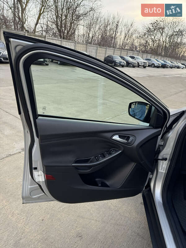 Хэтчбек Ford Focus 2014 в Одессе фото 17 Хэтчбек Ford Focus 2014 в Одессе