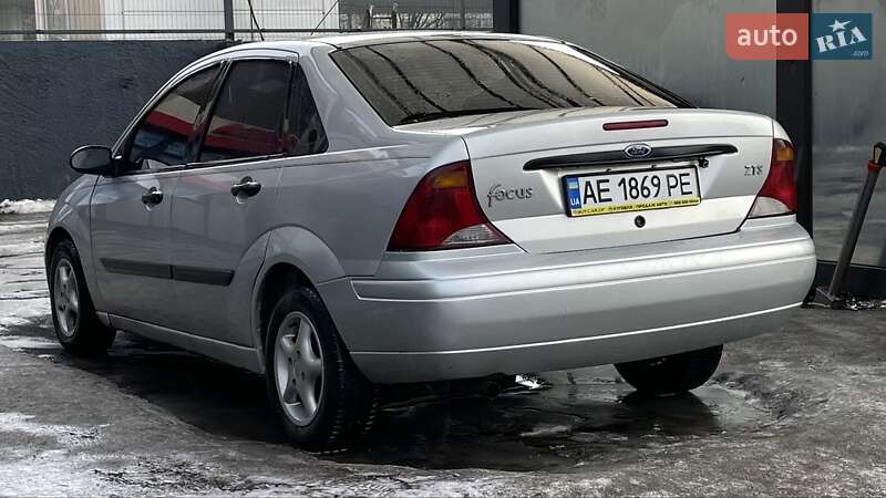 Седан Ford Focus 2003 в Дніпрі